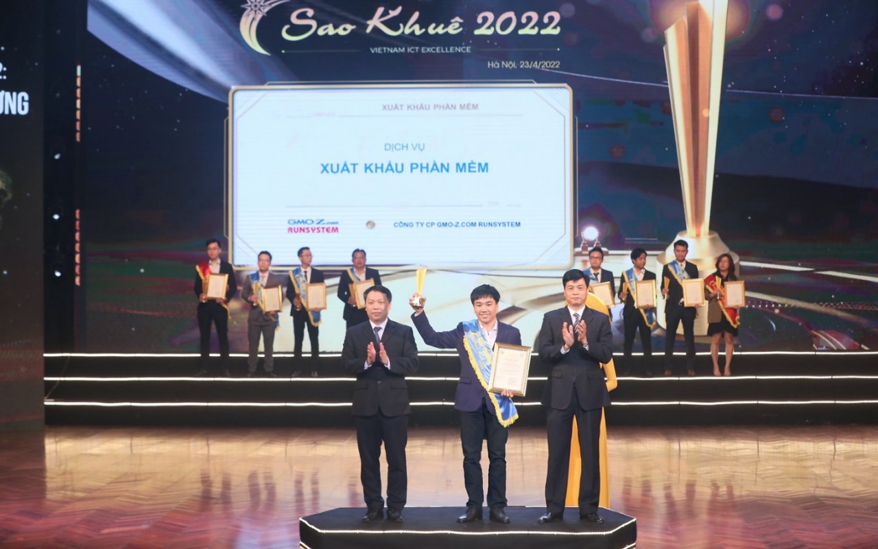 dich-vu-xuat-khau-phan-mem-6-nam-lien-tiep-nhan-danh-hieu-sao-khue