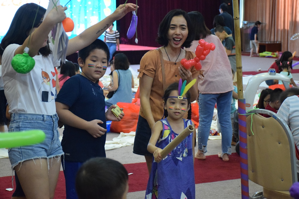 Little Runners “Lost” in the “GREEN FOREST TRIBE”