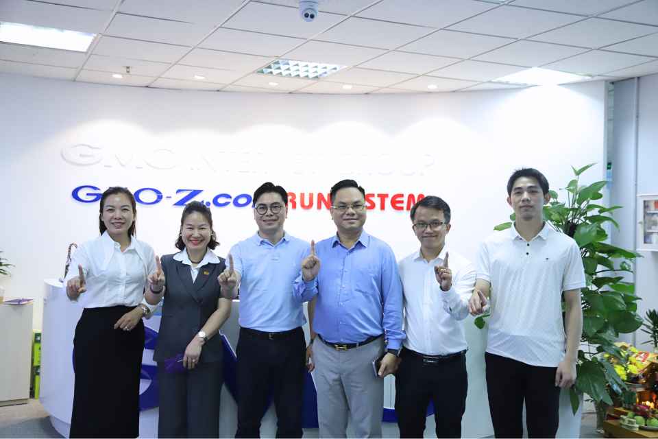 GMO-Z.com RUNSYSTEM