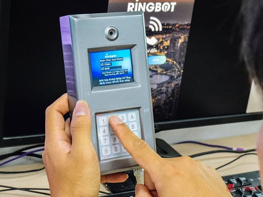 RING-BOT-giai-phap-khoa-thong-minh-ung-dung-IoT