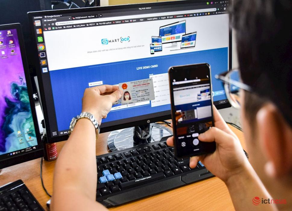 Demo giải pháp SmartOCR, một trong những sản phẩm ứng dụng công nghệ AI tiêu biểu của  GMO-Z.com RUNSYSTEM.