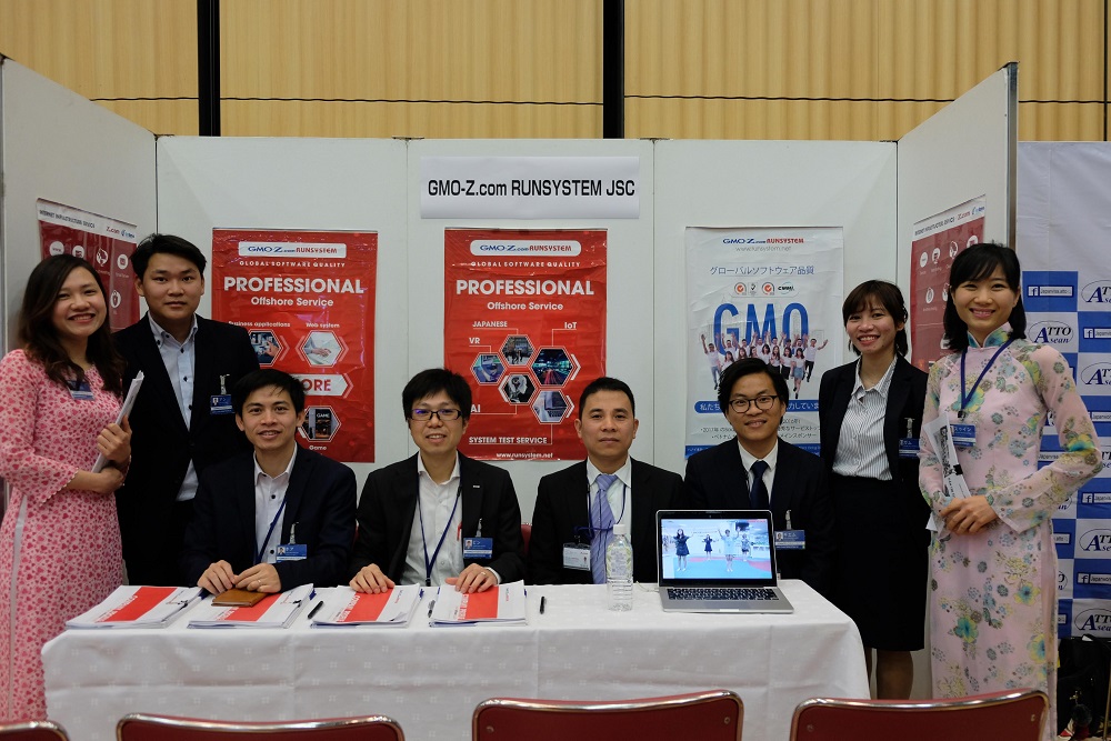 gian hàng GMO-Z.com RUNSYSTEM tham gia hội chợ việc làm Vysa Job Fair Nhật Bản