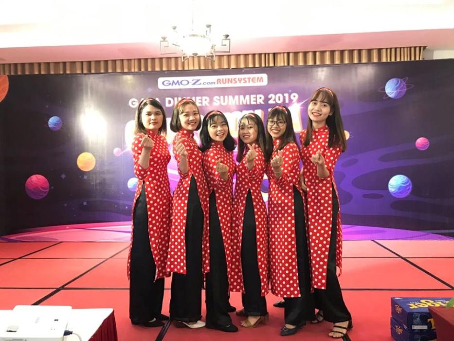 Gala Dinner “Night of Star” GMO-Z.com RUNSYSTEM company trip 2019