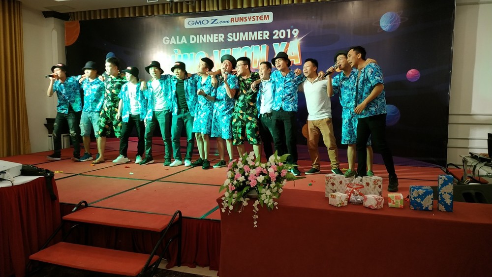 gala dinner night of star gắn kết tại GMO-Z.com RUNSYSTEM summer trip 2019