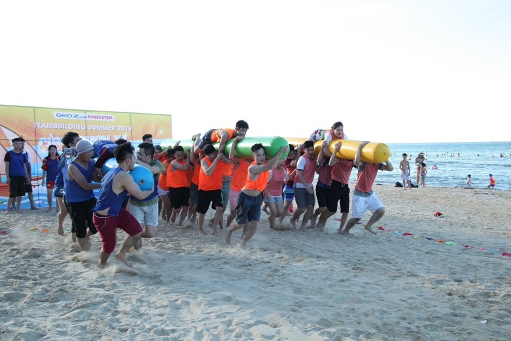 “Quẩy” hết mình với những hoạt động TeamBuilding hấp dẫn