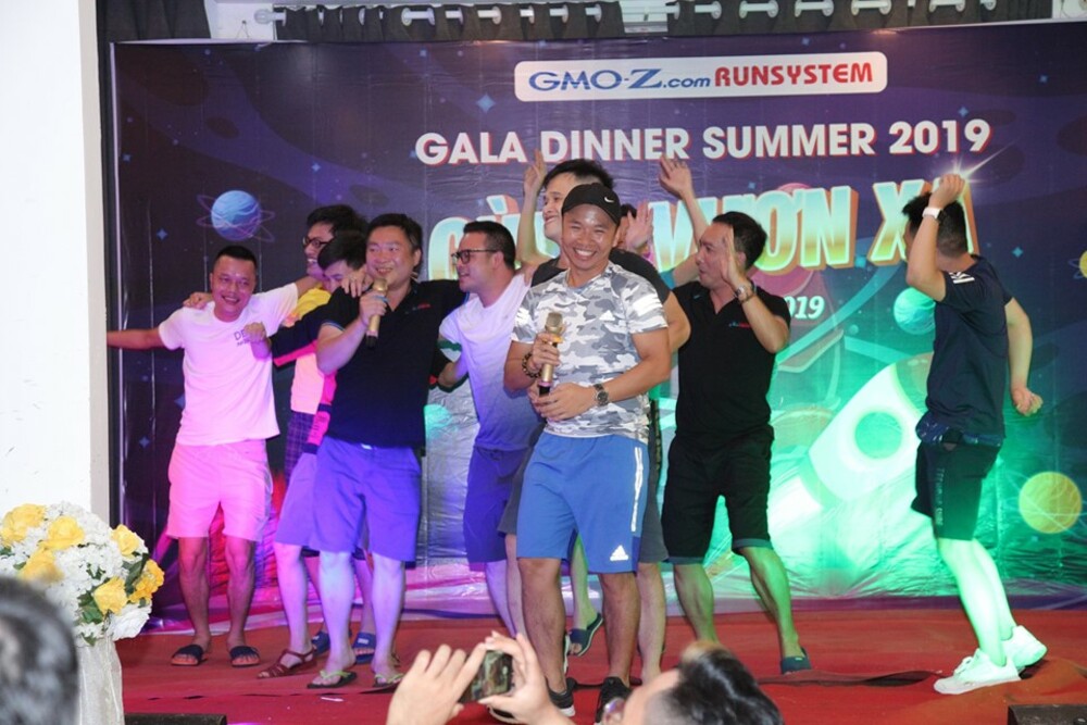 Hoạt động gắn kết tại Gala Dinner GMO-Z.com RUNSYSTEM company trip summer 2019