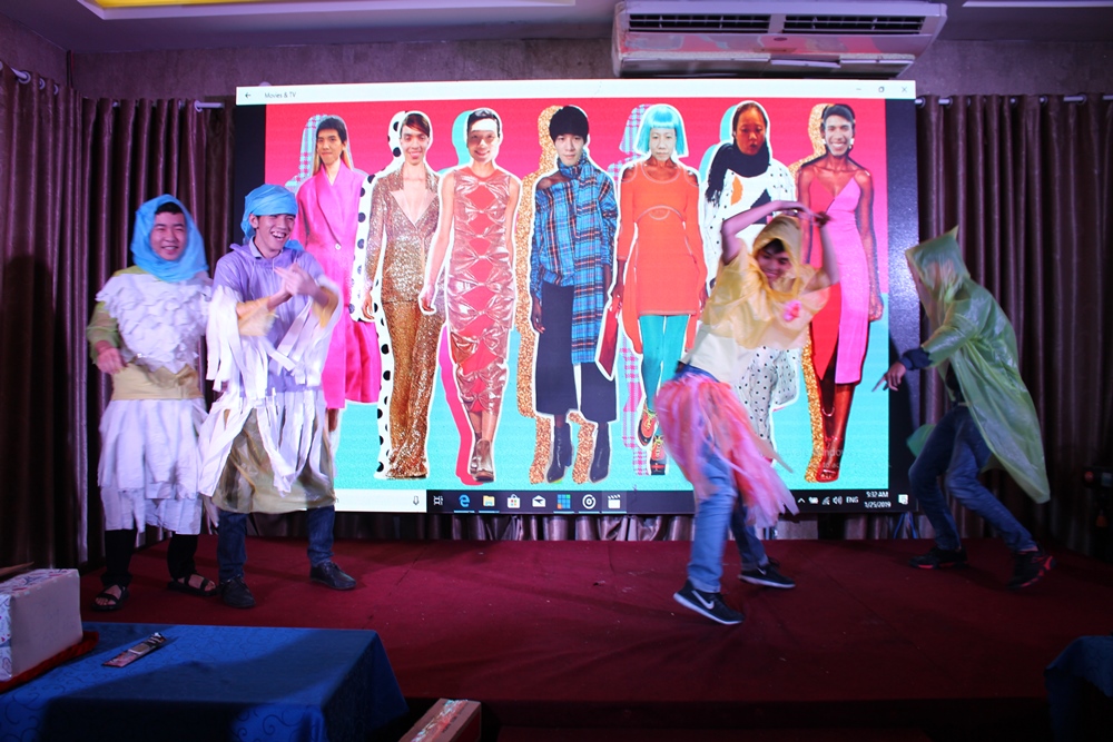 New year party 2019 của GMO-Z.com RUNSYSTEM-22