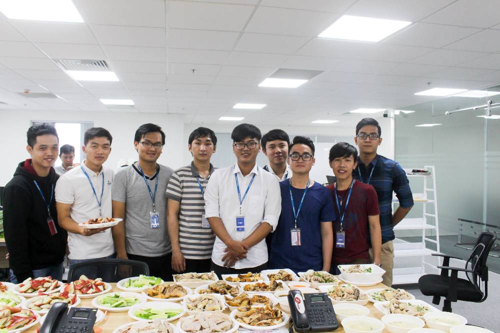 GMO-Z.com RUNSYSTEM tổ chức 20/10-12