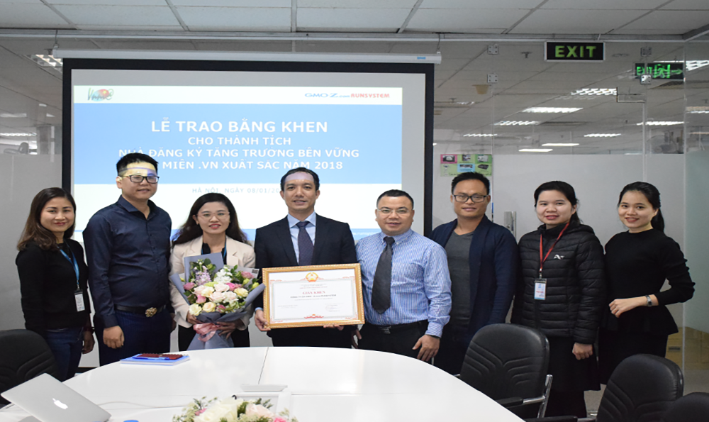 GMO-Z.com RUNSYSTEM honored as Outstanding Sustainable Growth Domain Registrar for .vn 2018