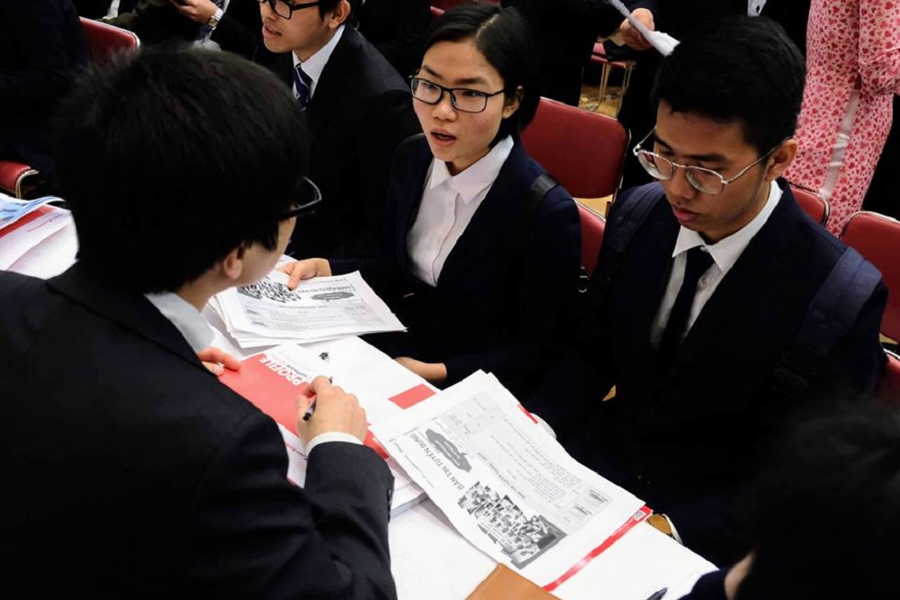 gian hàng GMO-Z.com RUNSYSTEM thu hút nhiều sự quan tâm tại hội chợ việc làm Vysa Job Fair