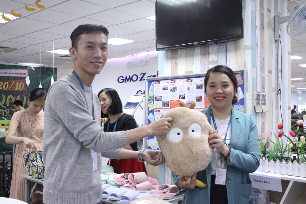 GMO-Z.com RUNSYSTEM tổ chức 20/10-1