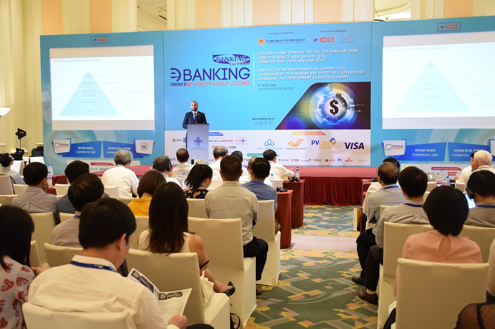 Toàn cảnh Hội thảo eBanking Vietnam 2018