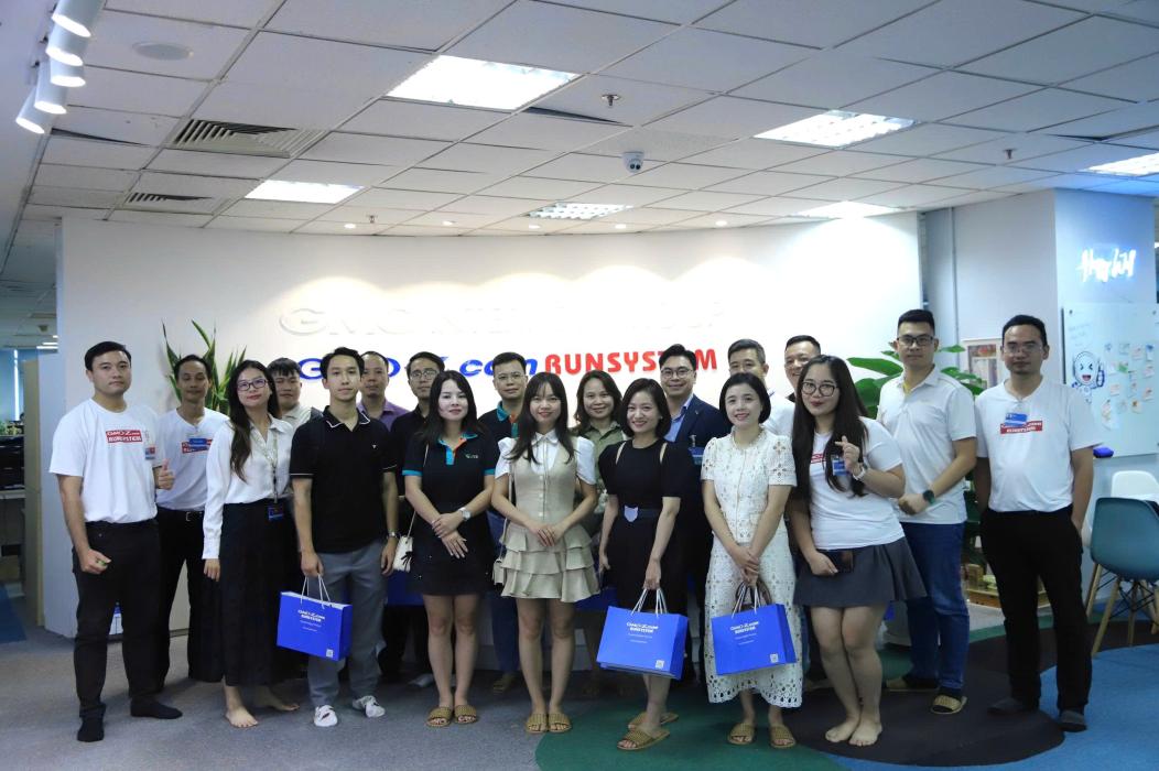 GMO-Z.com RUNSYSTEM ra mắt sản phẩm tên miền thương hiệu .YOURBRAND, mở rộng hợp tác cùng các đối tác công nghệ
