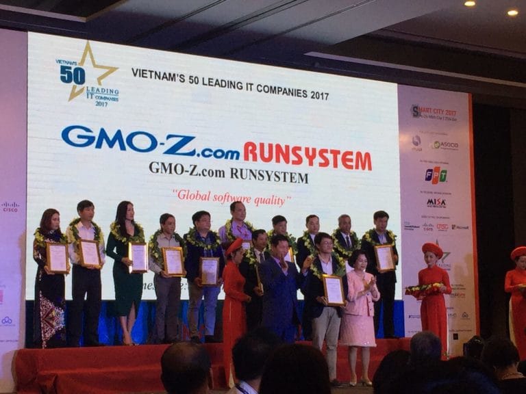 GMO-Z.com RUNSYSTEM continues to be in the Top 50 IT leading Companies in Vietnam 2017