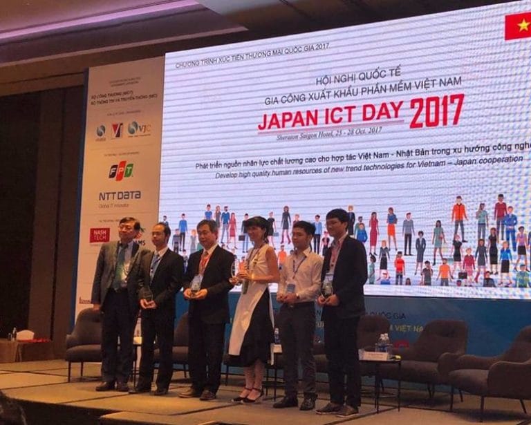 GMO-Z.com RUNSYSTEM talked about “Developing high quality human resources of new trend technologies” at Japan ICT Day 2017